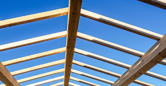 Vos travaux de construction de charpente en bois à Hyères